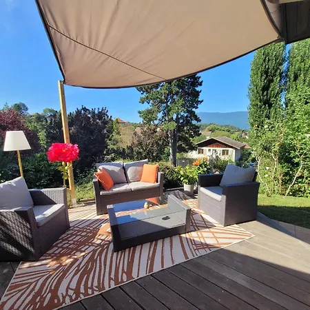 Villa Annecy With Jacuzzi *
