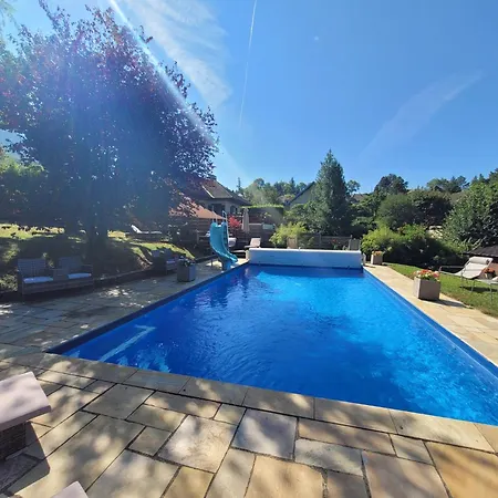 Annecy With Jacuzzi Вилла *