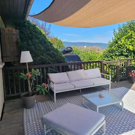 Вилла Annecy With Jacuzzi